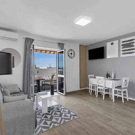 Mediterranean Living Makarská Exteriér fotografie